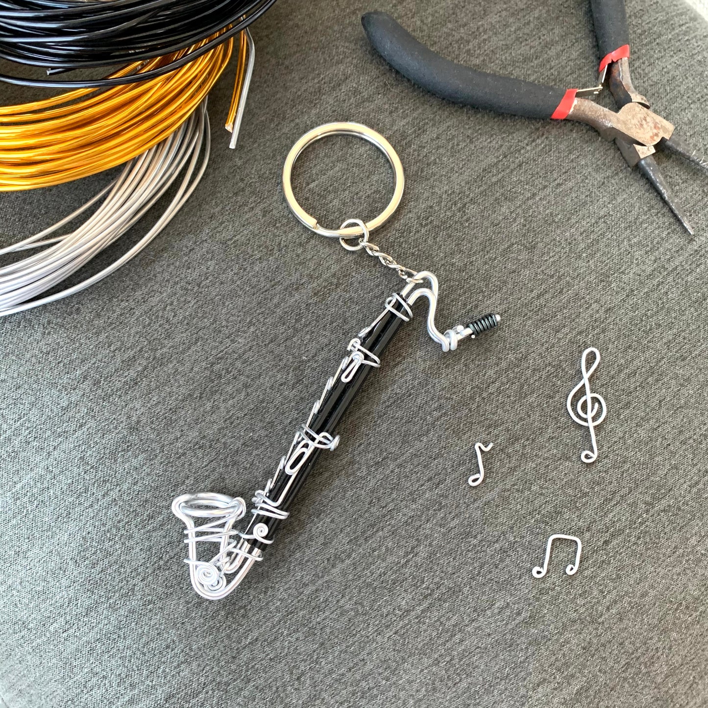 Bass Clarinet Wire Art Instrument Keychain